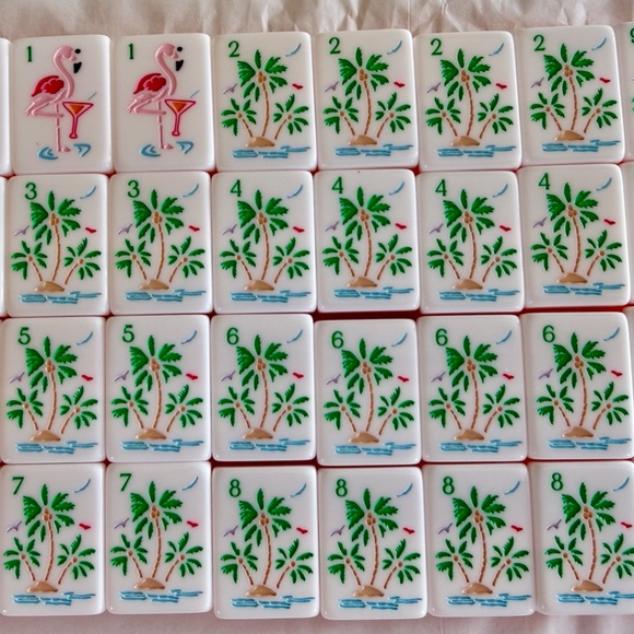 Bam! Let's Mahjong Palm Royale Tile Collection - Picture 12 of 15